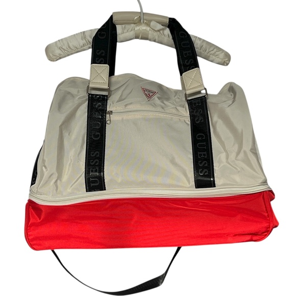 GUESS Bag Tote Gym Weekend Logo White Red Black Lightweight Duffle Travel - Picture 1 of 9